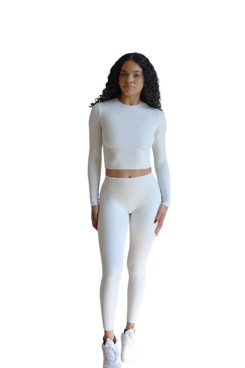 IVORY LONG SLEEVE TEE COMPRESSION SET